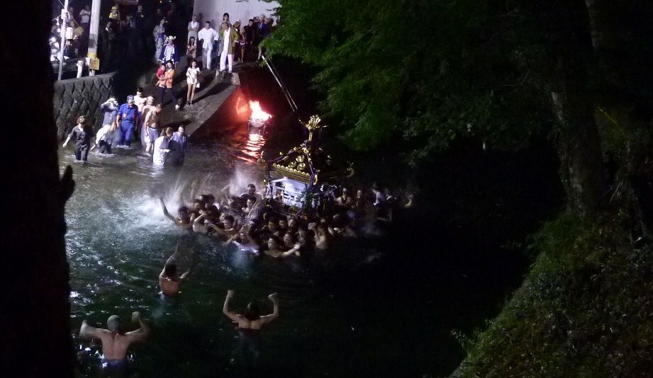 青山神社夏祭り_c0228241_2238563.jpg